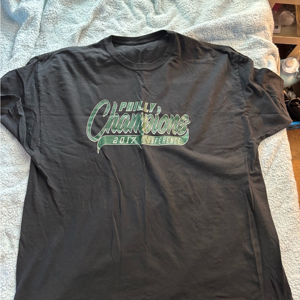 Black Graphic T-Shirt - Picture 1 of 3